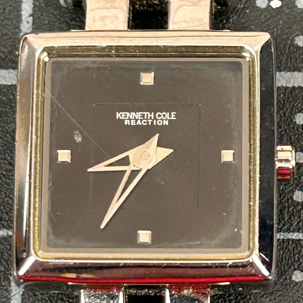 Kenneth Cole Reaction Womens Watch KC2414 S301-06 Black Square Dial Tested‎